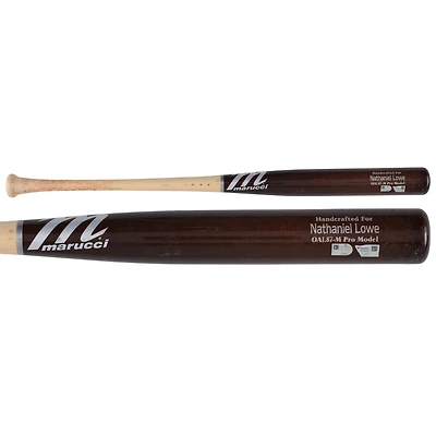 Batte de baseball Marucci marron/beige cassée de Nathaniel Lowe, utilisée par les Nationals de Washington lors du match contre les Cubs de Chicago le 5 juin 2025