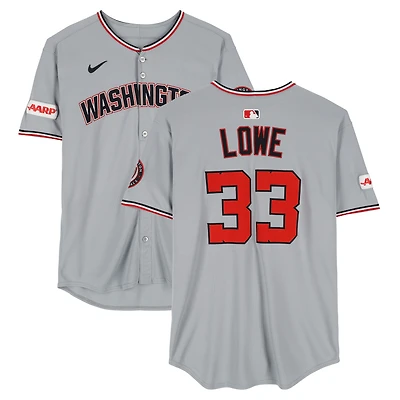 Maillot gris n° 33 de Nathaniel Lowe, porté lors des matchs des Nationals de Washington les 11 avril, 16 mai, 10 juin et 9 juillet 2025