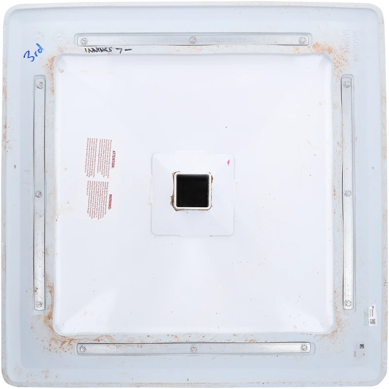 Troisième but utilisé par les Nationals de Washington lors des matchs joués du 7 au 9 avril 2025