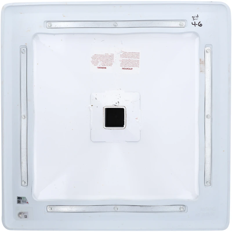 Troisième but utilisé par les Nationals de Washington lors du match contre les Phillies de Philadelphie le 27 mars 2025 – Manches 4 à 6 – Premier jour