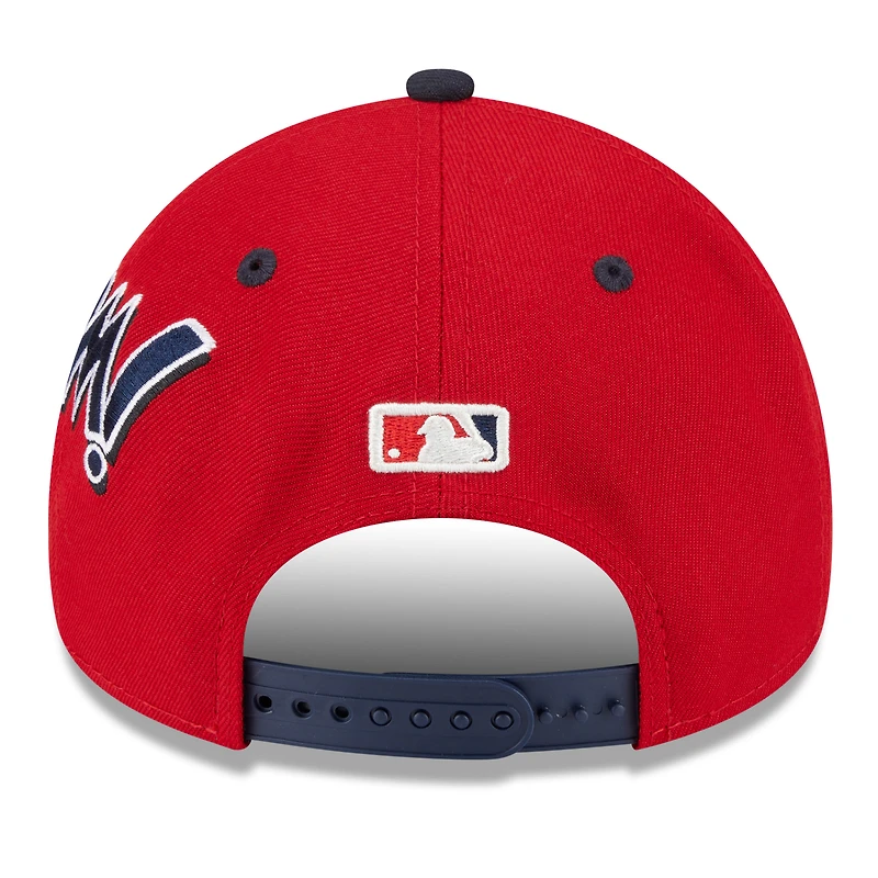 Casquette ajustable New Era 9FORTY rouge/bleu marine pour jeunes joueurs de la MLB 2025 des Nationals de Washington
