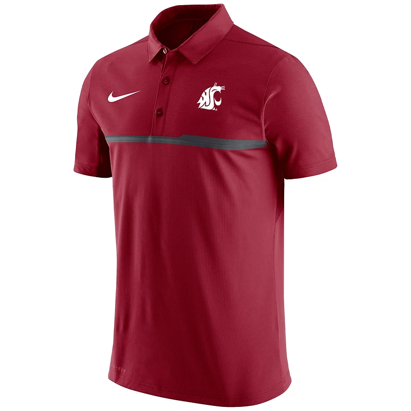 Polo de performance des entraîneurs Nike Crimson Washington State Cougars pour homme