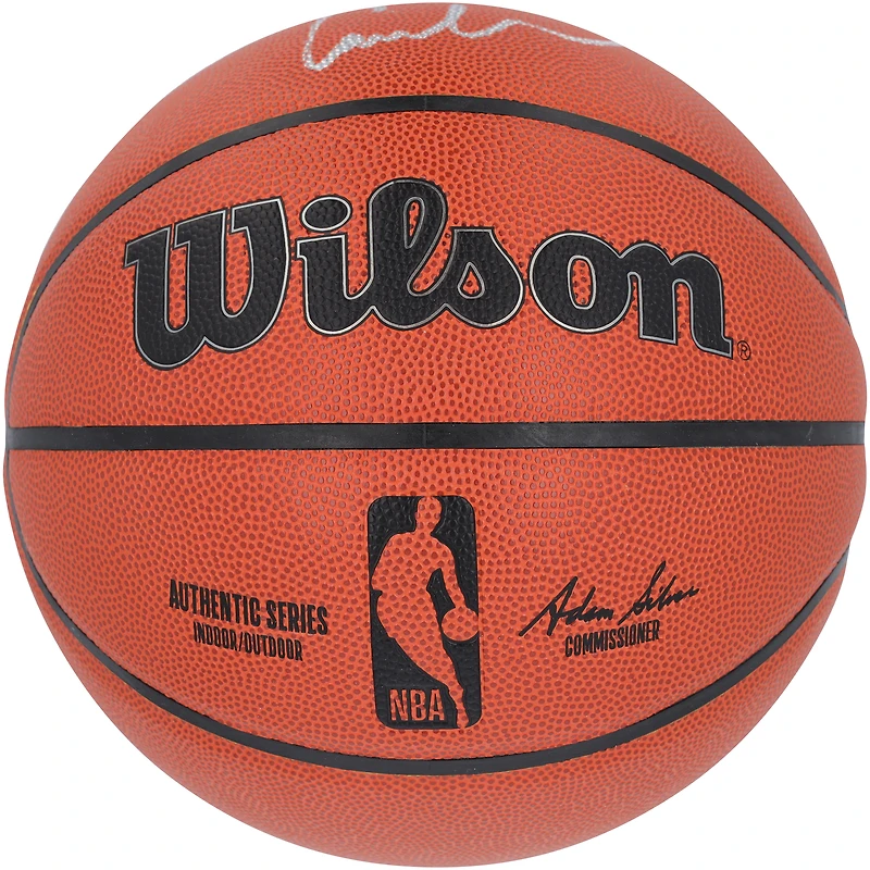 Ballon de basket-ball intérieur/extérieur Wilson Authentic Series autographié par Cam Whitmore, Washington Wizards