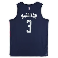 Maillot Swingman Nike Navy Statement Edition autographié par CJ McCollum des Washington Wizards