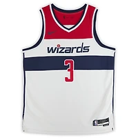 Maillot Swingman Nike blanc édition Association autographié par CJ McCollum des Washington Wizards