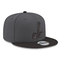 Men's New Era Gray/Black Washington Wizards Logo 2-Tone 9FIFTY Snapback Hat