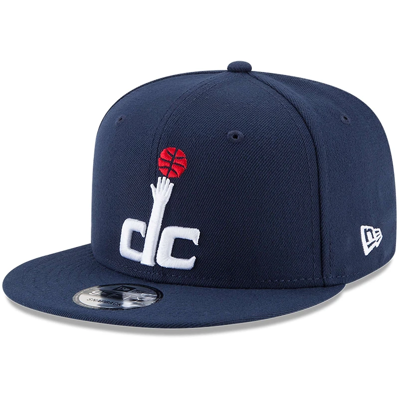 Casquette Snapback 9FIFTY couleur officielle de l'équipe Washington Wizards New Era pour hommes, bleu marine