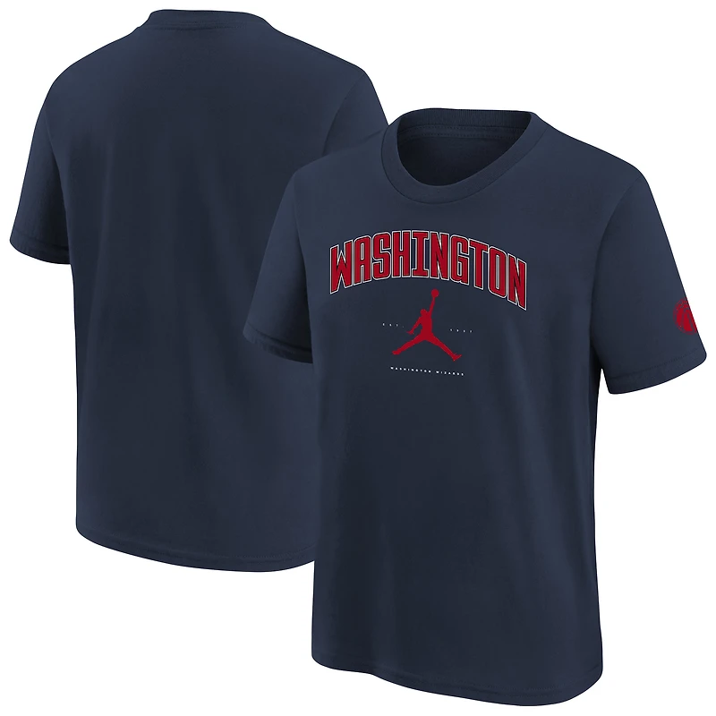 T-shirt Essential Cities bleu marine de la marque Jordan pour jeunes Washington Wizards