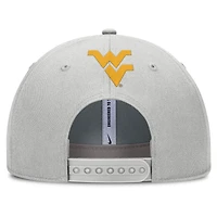 Casquette ajustable Nike grise West Virginia Mountaineers 2025 Sideline Dust Pinched Rise pour homme