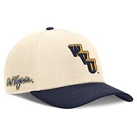 Casquette ajustable Nike Academic Rise Dri-FIT pour homme, coloris naturel/bleu marine, West Virginia Mountaineers