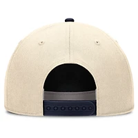 Casquette ajustable Nike Academic Rise Dri-FIT pour homme, coloris naturel/bleu marine, West Virginia Mountaineers