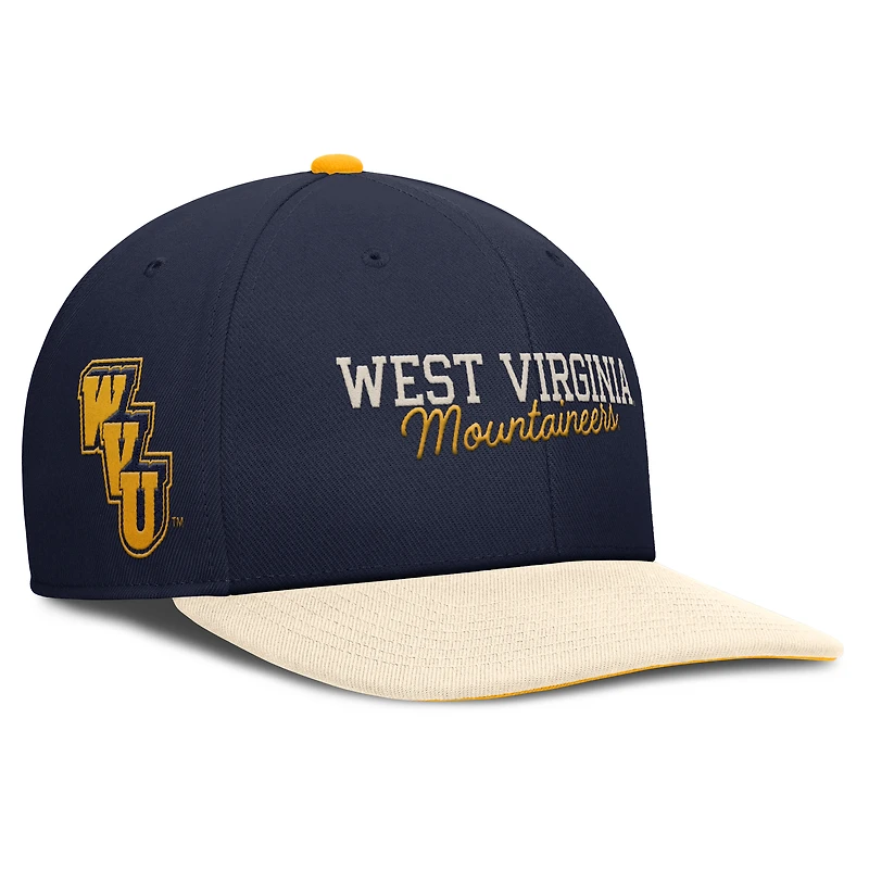 Casquette Nike Pro Legacy Snapback bleu marine/crème pour homme des West Virginia Mountaineers
