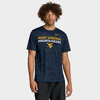 T-shirt Nike bleu marine West Virginia Mountaineers Campus Center Stack Velocity Performance pour homme