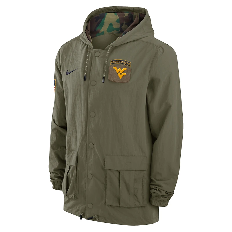 Veste militaire à capuche boutons-pression Nike Olive West Virginia Mountaineers 2024 Military Appreciation pour homme