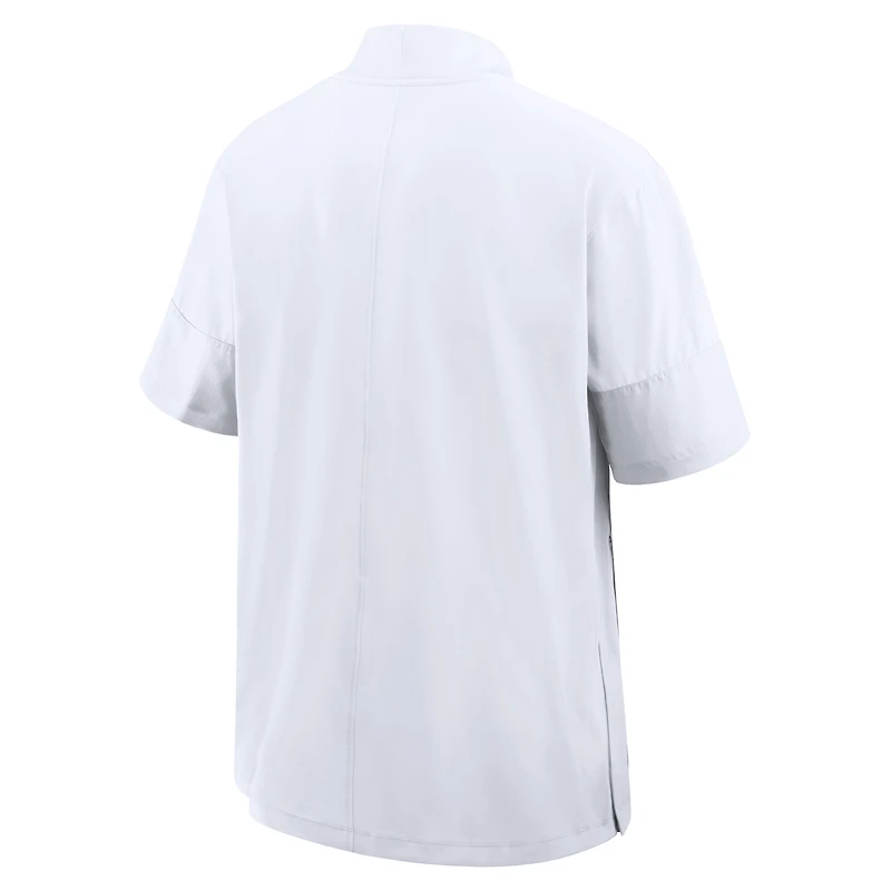 Veste d'entraîneur Nike blanche à manches courtes et fermeture éclair quart de tour pour homme des West Virginia Mountaineers 2025