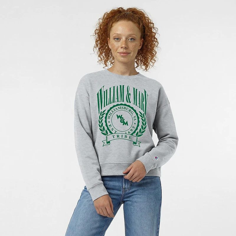 Sweat-shirt à col rond Powerblend gris chiné pour femme, orné de l'écusson académique la tribu William & Mary.