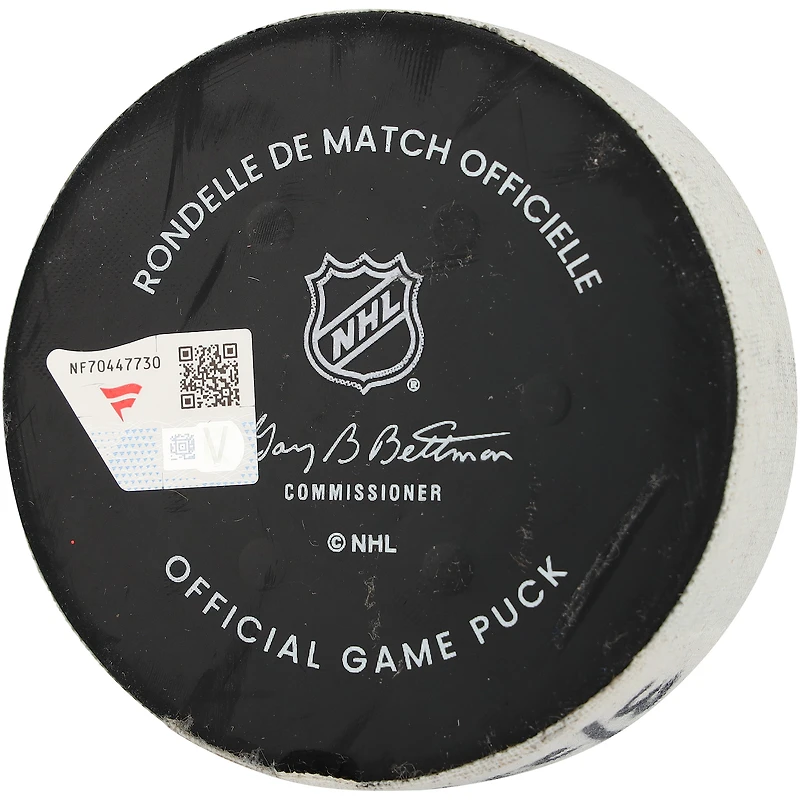 Rondelle de but utilisée par Gabriel Vilardi des Jets de Winnipeg le 22 mars 2026 contre les Rangers de New York