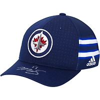V106832 WinJet Mark Scheifele Winnipeg Jets Dédicacé Marine Adidas Casquette 55 Mark Scheifele AUT CAP 45610 AUTMER CAPSSC0013 #1