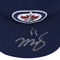 V106832 WinJet Mark Scheifele Winnipeg Jets Dédicacé Marine Adidas Casquette 55 Mark Scheifele AUT CAP 45610 AUTMER CAPSSC0013 #1