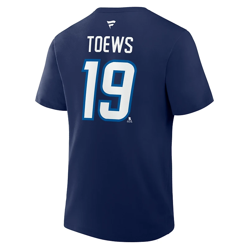 T-shirt Fanatics Jonathan Toews bleu marine authentique des Jets de Winnipeg avec nom et numéro Stack