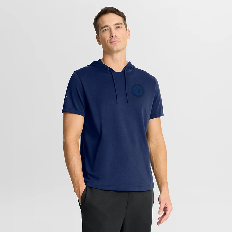Sweat à capuche manches courtes Authentic Pro Road bleu marine pour homme des Jets de Winnipeg