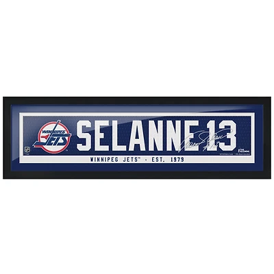 Teemu Selanne Winnipeg Jets 6 '' x 22 '' Réplique encadrée Autographe Nom des anciens - Bar