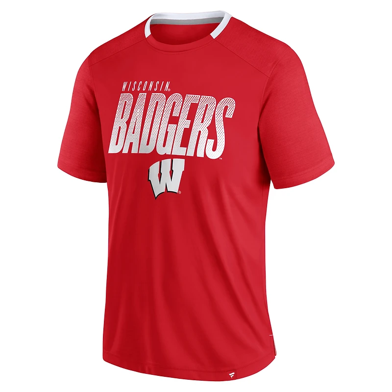 Men's Fanatics Wisconsin Badgers Defender Fade Slant T-Shirt
