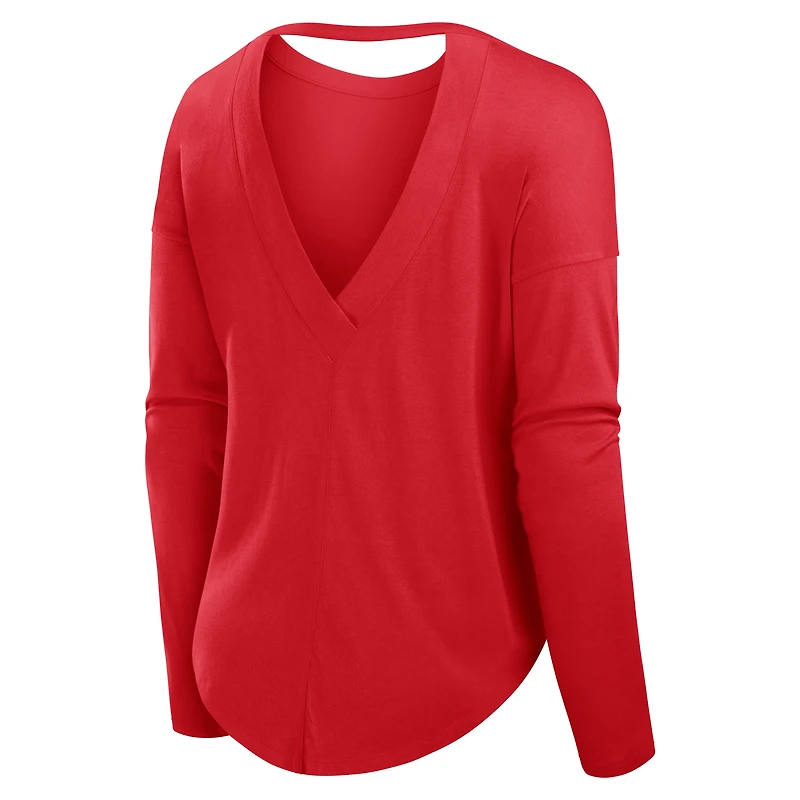 T-shirt à manches longues et col en V pour femme Fanatics Red Wisconsin Badgers Training Camp Core