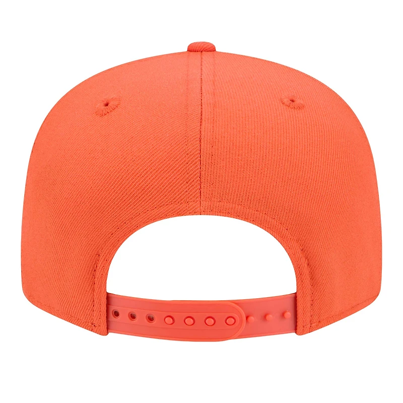 Casquette unisexe New Era orange WNBA Gear 9FIFTY Snapback avec logo