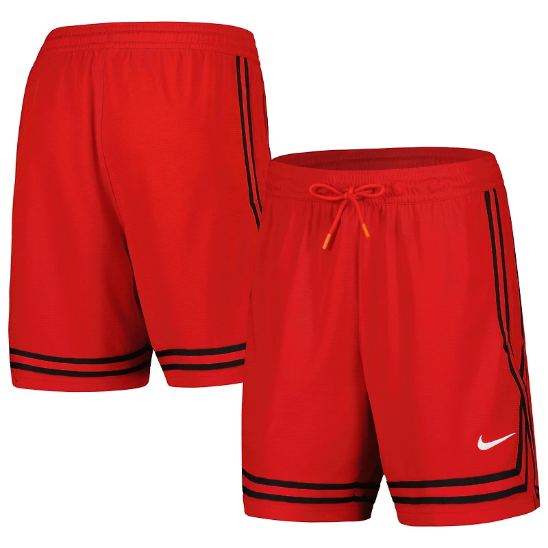 Short de performance Nike WNBA Logowoman Team 13 Crossover blanc pour femme