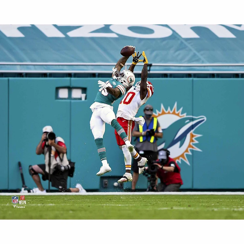Photographie non signée de Xavien Howard, interception à une main des Dolphins Miami contre les Chiefs