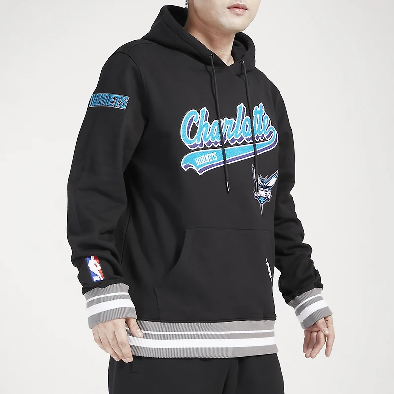 Pro Standard Hornets Script Fleece P/O Hoodie - Men's