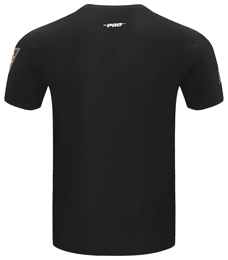 Pro Standard SUNS SCRIPT TAIL SJ TEE - Men's