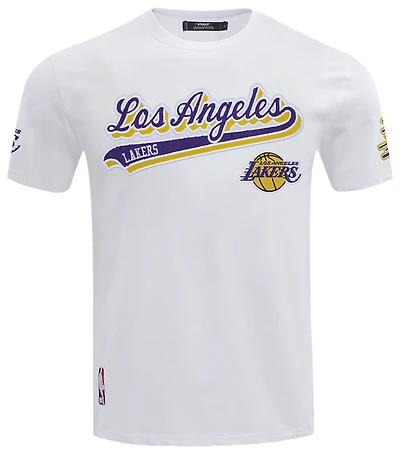 Pro Standard LAKERS SCRIPT TAIL SJ TEE - Men's