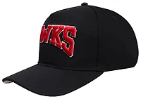Pro Standard Hawks Crest Emblem Flatbrim Snapback - Men's