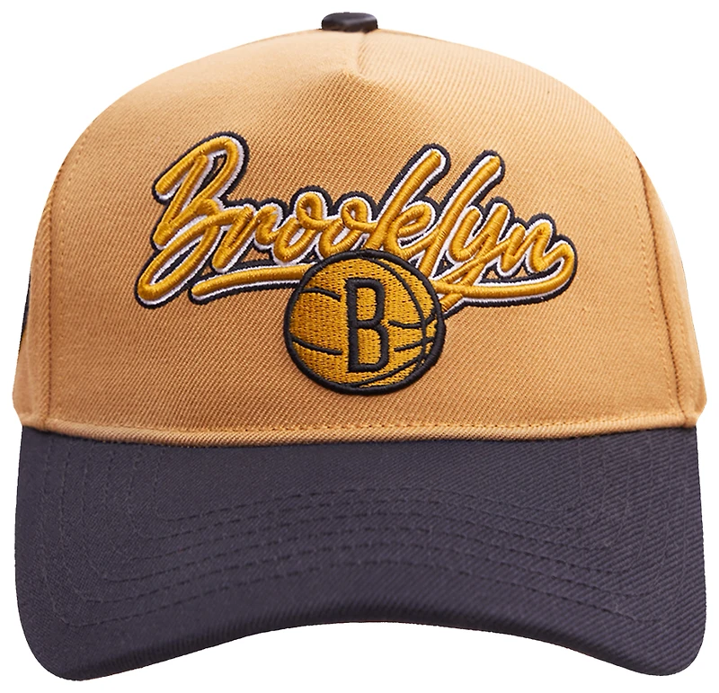 Pro Standard Nets Pinch Front Snapback - Men's