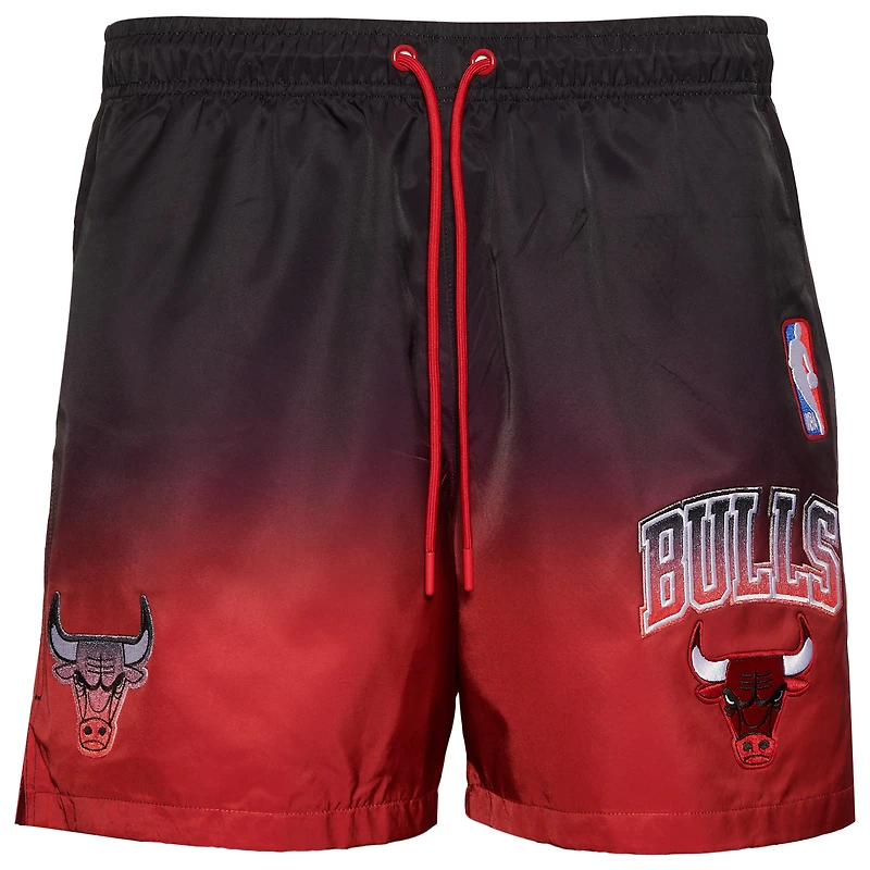 Pro Standard Bulls OS Letters Ombre Woven Shorts - Men's