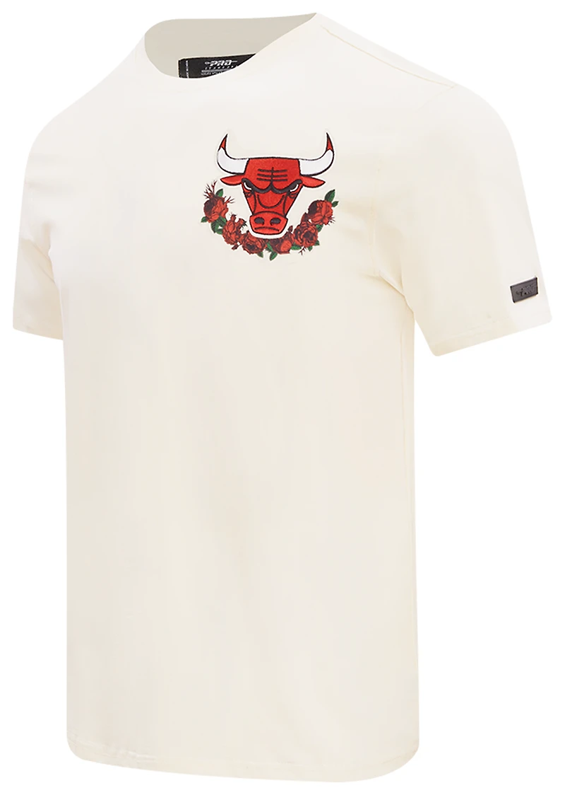 Pro Standard Bulls Skyline SJ T-Shirt - Men's