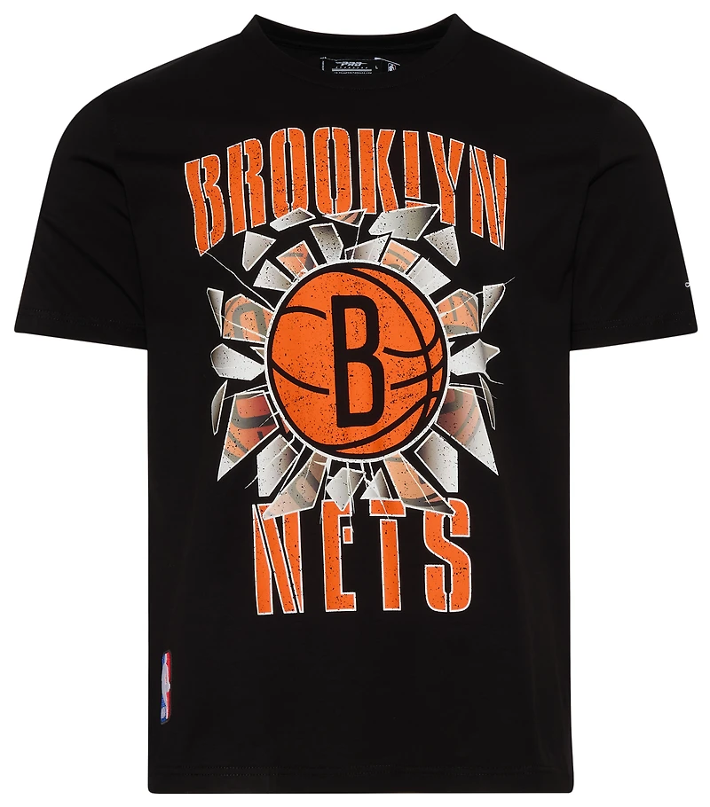 Pro Standard Nets Shattered Backboard T-Shirt - Men's