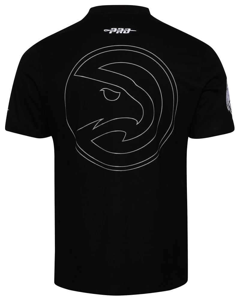 Pro Standard Atlanta Hawks Black Cat S/S Flex T-Shirt - Men's