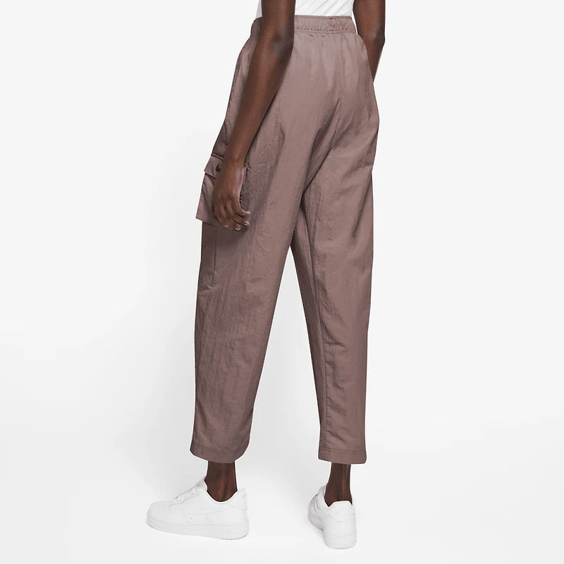 Nike Pantalon tissé cargo Essential HR - Pour femmes