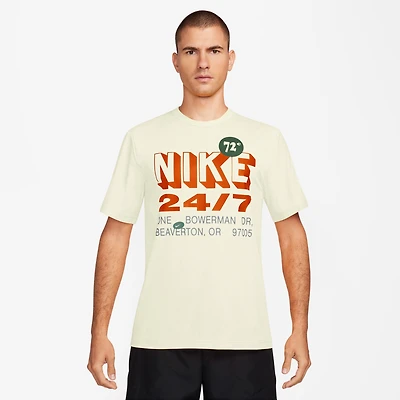Nike Dri-FIT UV Hyverse Short Sleeve T-Shirt