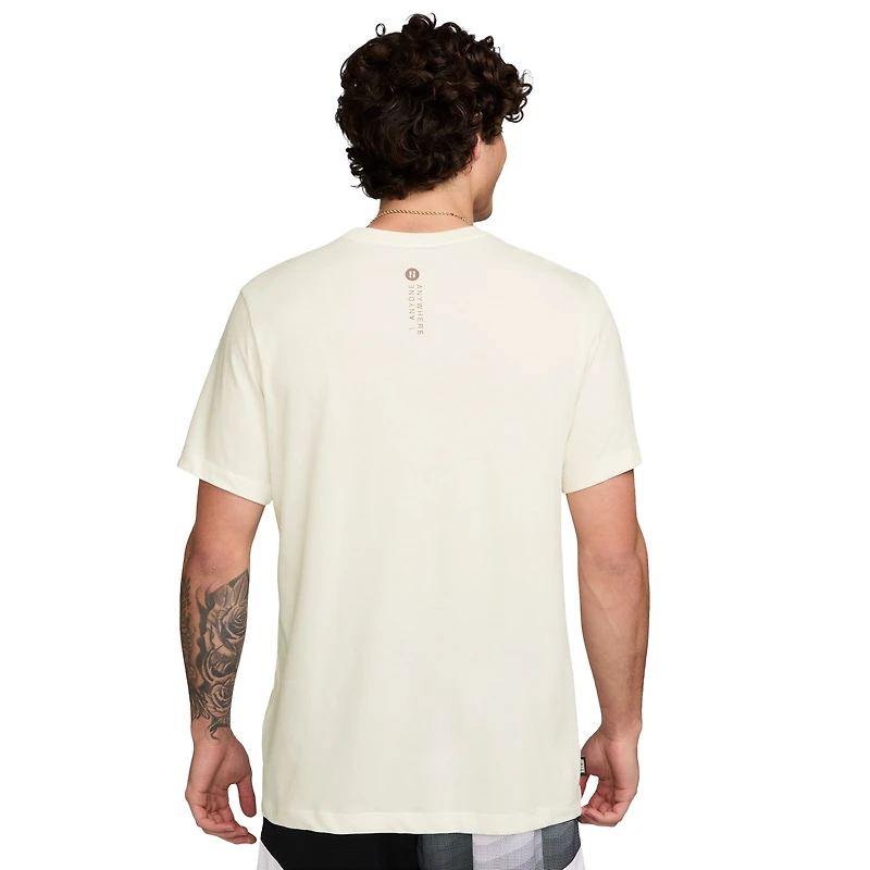 Nike Dri-FIT Sabrina Short Sleeved T-Shirt  - Women's