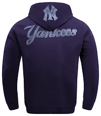 Pro Standard Yankees Pullover Hoodie - Men's