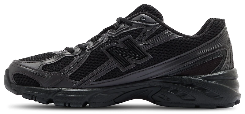 New Balance 740