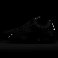 Nike Shox R4