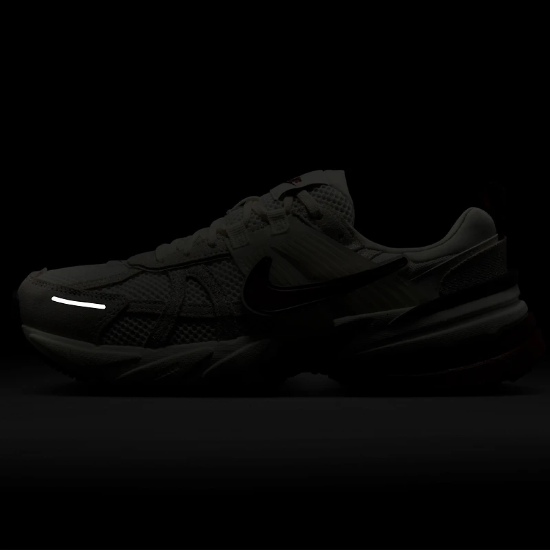 Nike V2K Run SE