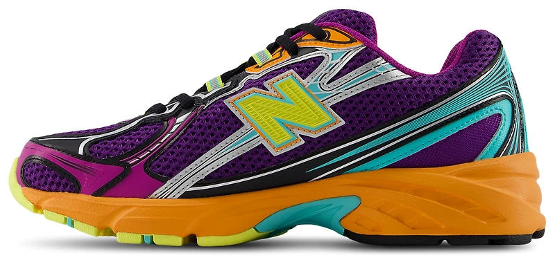 New Balance 740