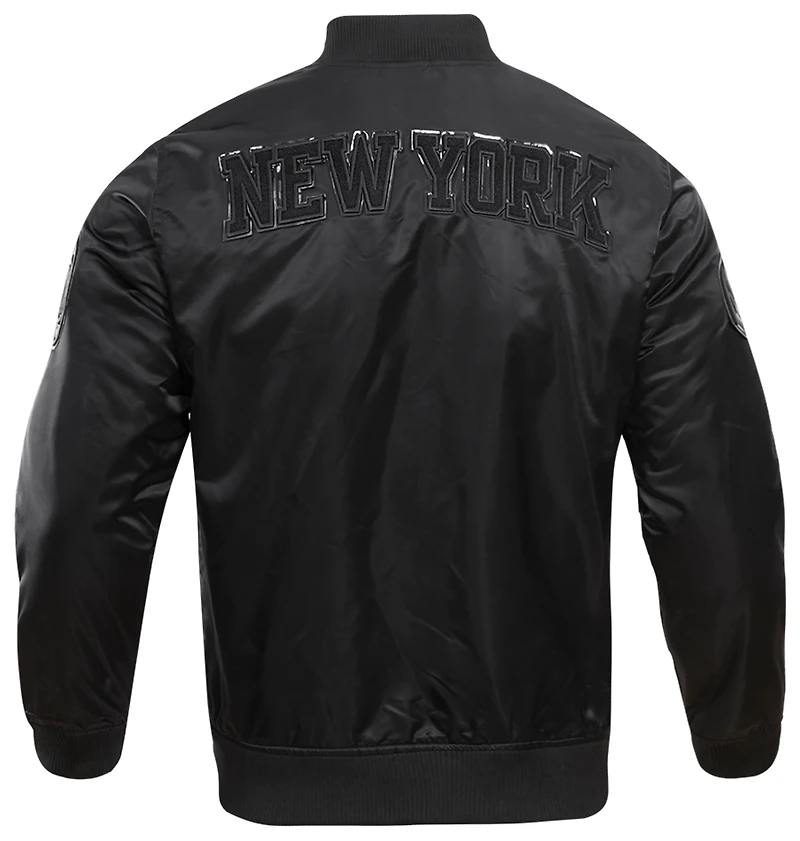 Pro Standard NEW YORK KNICKS SATIN JACKET - Men's