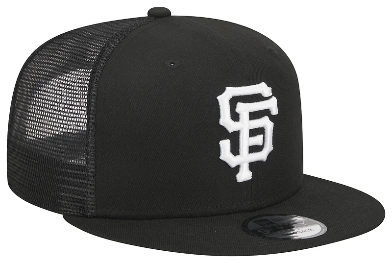 New Era Giants Evergreen Trucker Hat - Men's